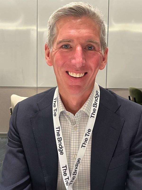 مت هوگان در کنفرانس The Bridge در شهر نیویورک